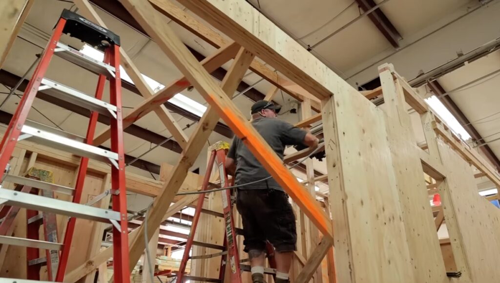 Tru Form Tiny, a Eugene tiny home building, expanding production space