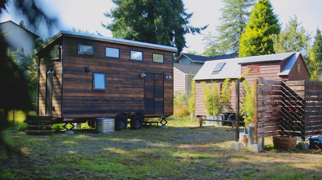 Shipping Container Homes Vs. Tiny Houses On Wheels – What's The Difference?