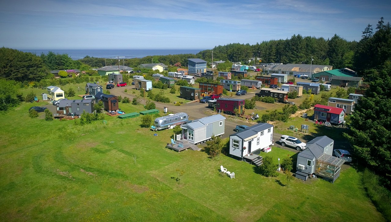 Tiny House Expedition - Thriving Coastal Tiny House Community