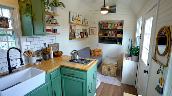 The Pros and Cons of Tiny House Living - Environment Co