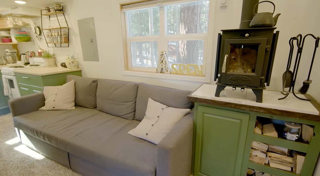 Tiny House Expedition - Debt-Free Tiny House Family of 4