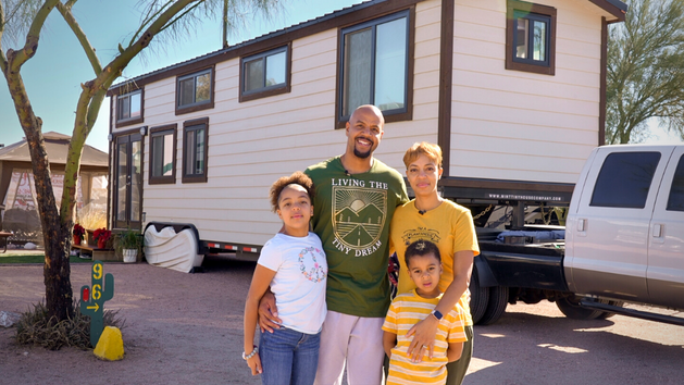 Three-Bedroom Tiny Home Has Everything a Family of Six Could