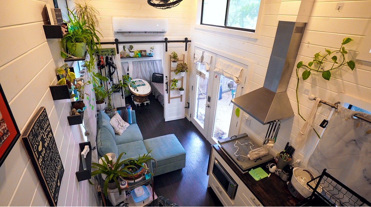 Tiny House Expedition - Special Educator's 3-Bedroom Tiny House