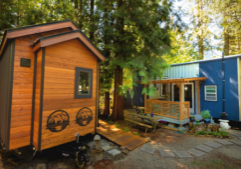 Blog Banner_his & her tiny homes