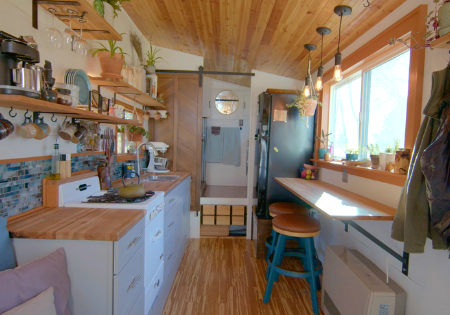 How to Use Space Effectively in a Tiny Home